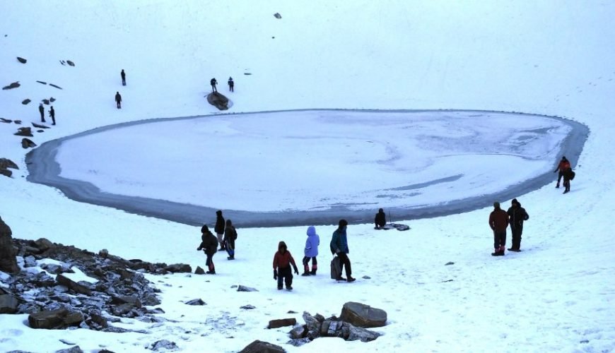 Roopkund Trek: Exploring the Mysteries of Roopkund Lake